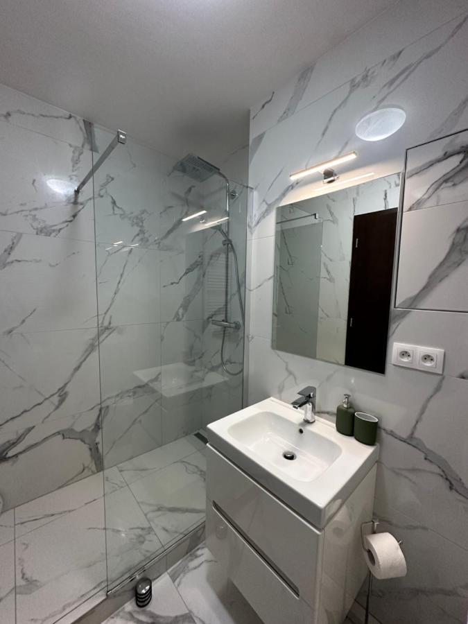 Апартаменти Ota-Group Luxury Selection Братислава Екстер'єр фото